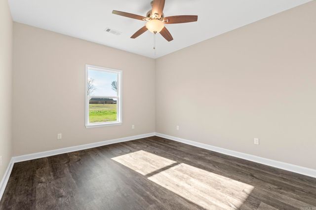 18 River Cliff Drive, Mayflower, AR 72106