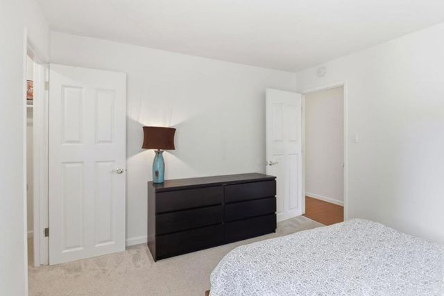 88 Claremont Avenue 8, Redwood City, CA 94062