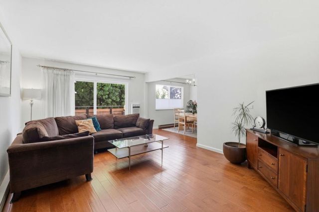 88 Claremont Avenue 8, Redwood City, CA 94062