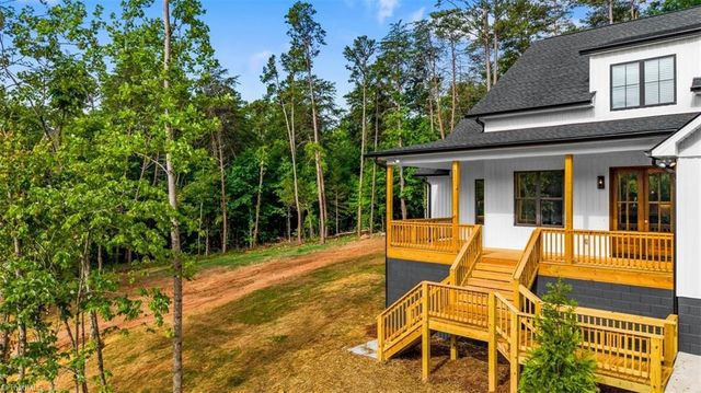 2129 Morning Star Lane, Winston-salem, NC 27107