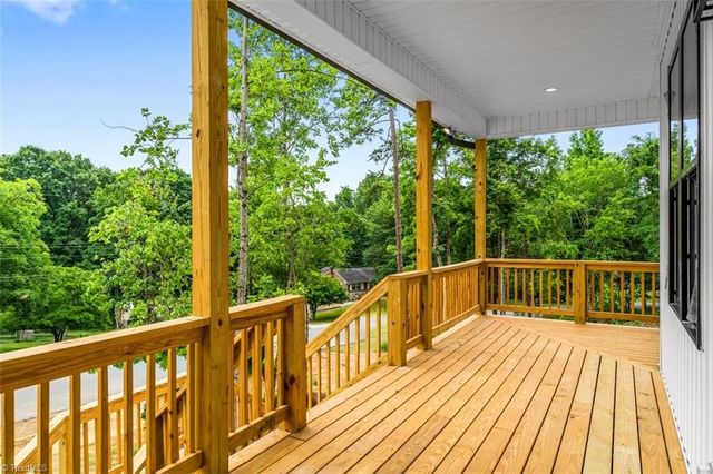 2129 Morning Star Lane, Winston-salem, NC 27107