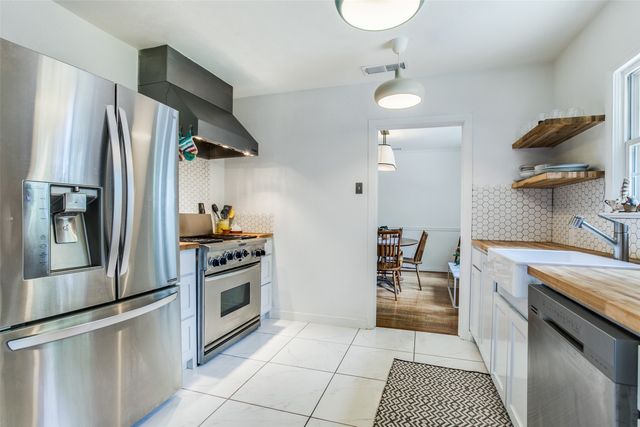 8619 Angora Street, Dallas, TX 75218