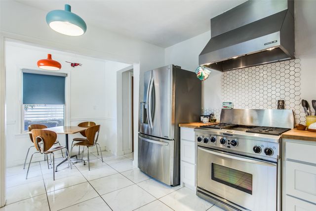 8619 Angora Street, Dallas, TX 75218