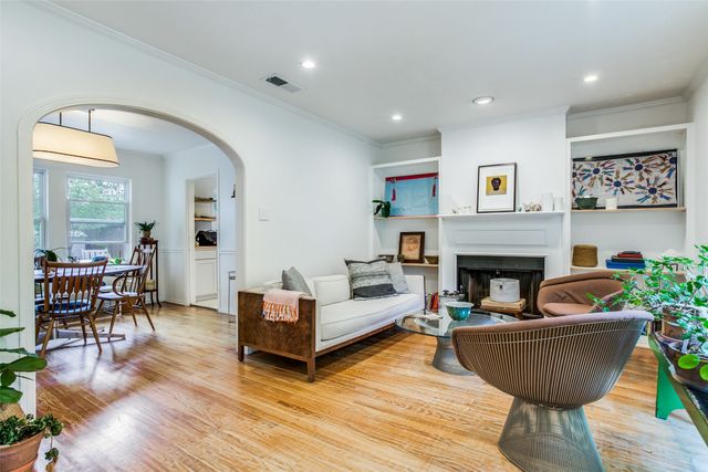 8619 Angora Street, Dallas, TX 75218