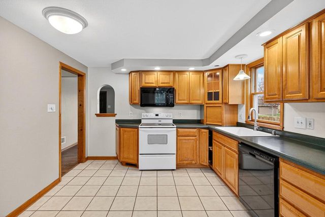 879 MARQUETTE STREET, Menasha, WI 54952