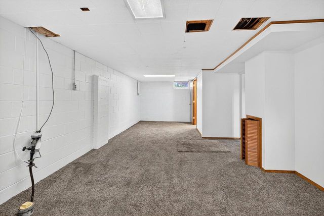 879 MARQUETTE STREET, Menasha, WI 54952