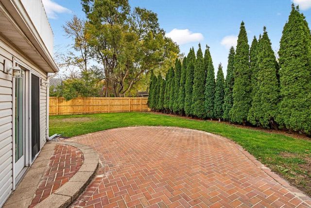 879 MARQUETTE STREET, Menasha, WI 54952