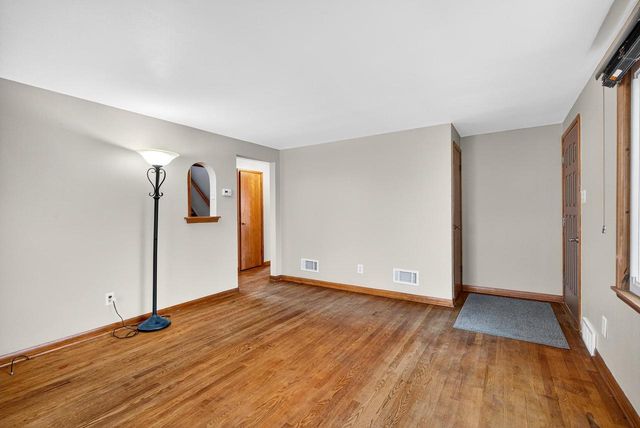 879 MARQUETTE STREET, Menasha, WI 54952