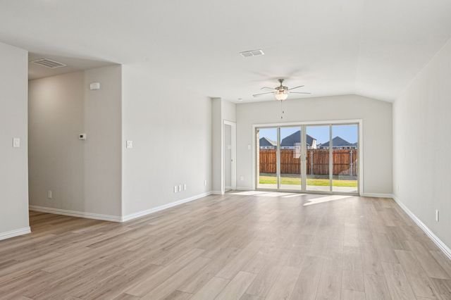 5911 Broadacre Drive, Princeton, TX 75071