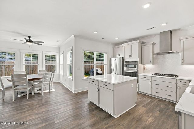 1230 Sea Lavender Drive, Wilmington, NC 28403
