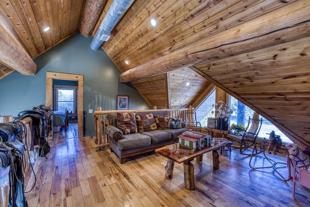 1244 Southwest 101 Road, Chilhowee, MO 64733