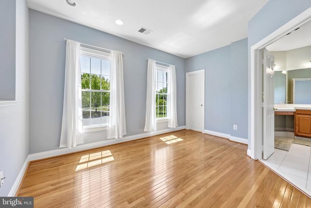 3519 KATRINA CT, Triangle, VA 22172