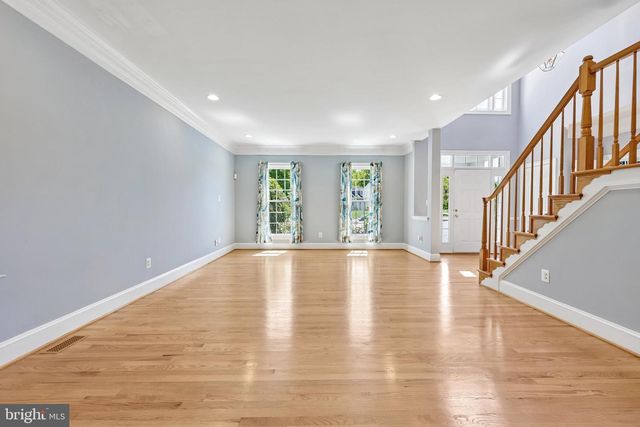 3519 KATRINA CT, Triangle, VA 22172