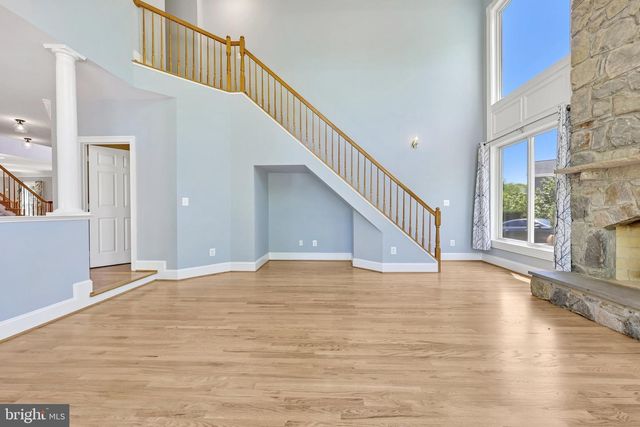 3519 KATRINA CT, Triangle, VA 22172