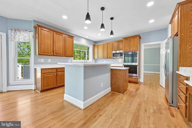 3519 KATRINA CT, Triangle, VA 22172