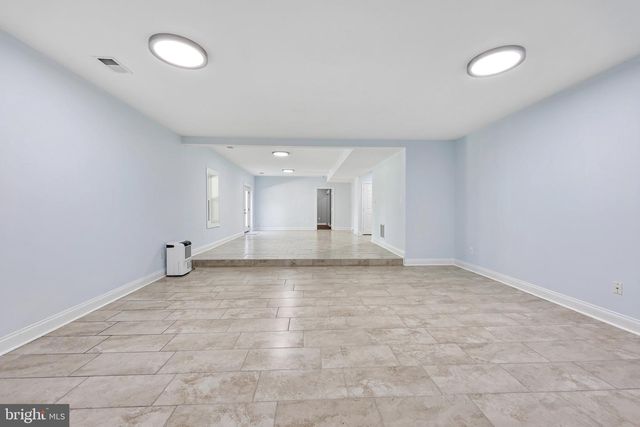 3519 KATRINA CT, Triangle, VA 22172