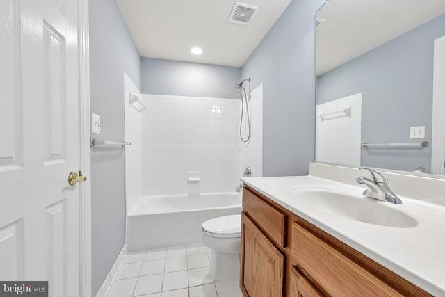 3519 KATRINA CT, Triangle, VA 22172