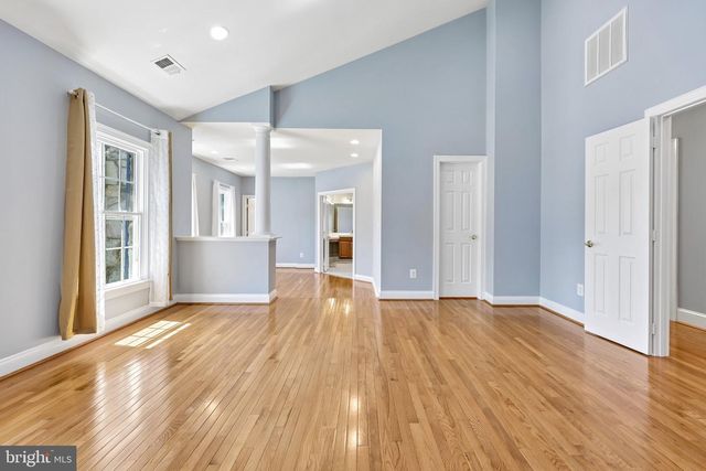 3519 KATRINA CT, Triangle, VA 22172