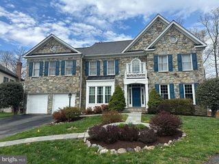 3519 KATRINA CT, Triangle, VA 22172