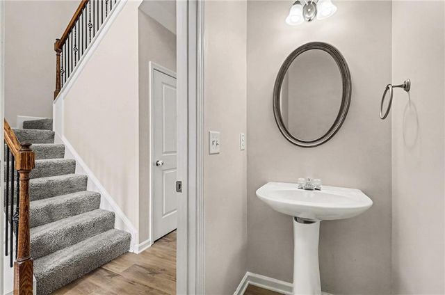 1560 Parkside Village Drive, Cumming, GA 30040