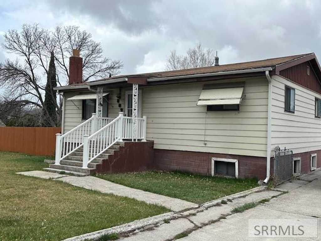 809 Jefferson Avenue, Pocatello, ID 83201