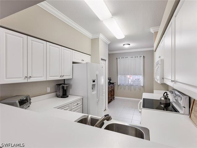 20001 Barletta LN 2011, Estero, FL 33928