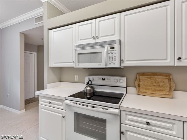 20001 Barletta LN 2011, Estero, FL 33928