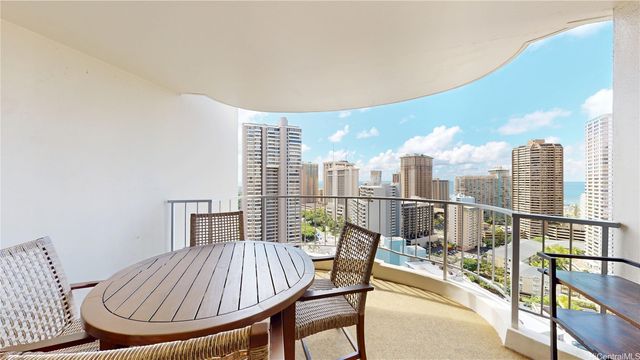 469 Ena Road 2702, Honolulu, HI 96815