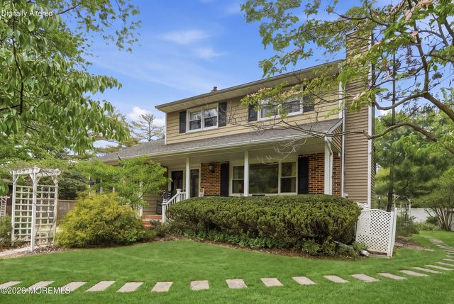 715 Carol Avenue, Oakhurst, NJ 07755