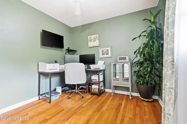 715 Carol Avenue, Oakhurst, NJ 07755