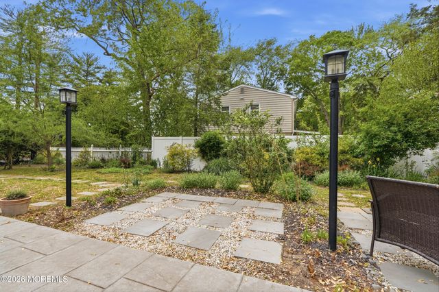 715 Carol Avenue, Oakhurst, NJ 07755