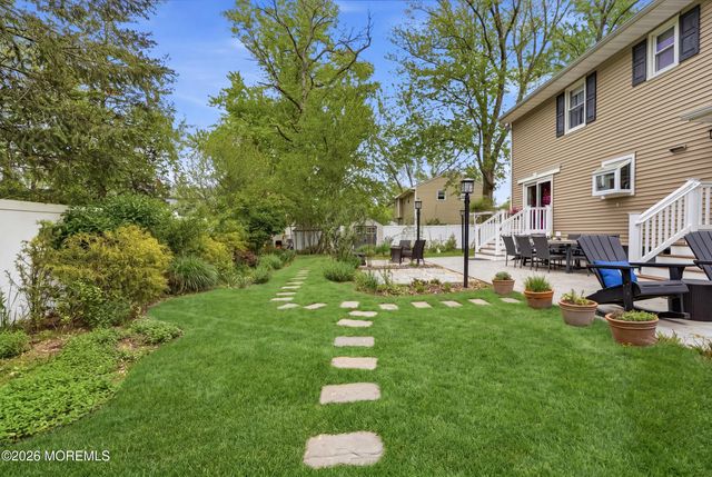 715 Carol Avenue, Oakhurst, NJ 07755