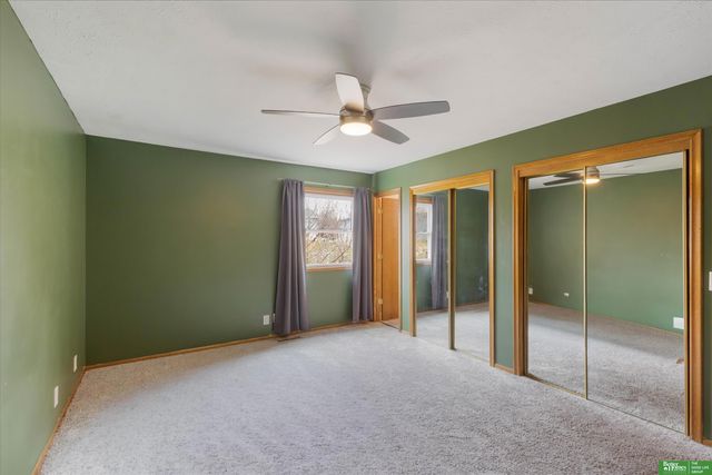 6021 S 109th Avenue Circle, Omaha, NE 68137