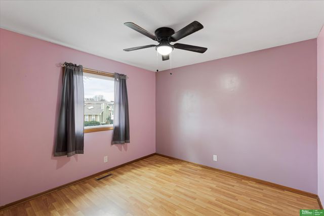 6021 S 109th Avenue Circle, Omaha, NE 68137