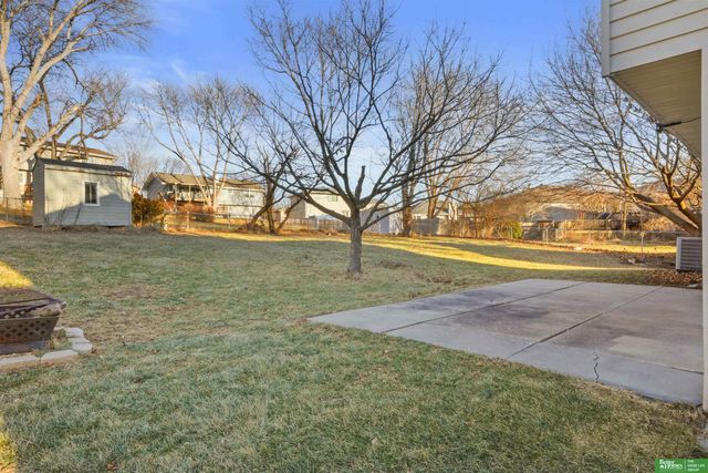 6021 S 109th Avenue Circle, Omaha, NE 68137