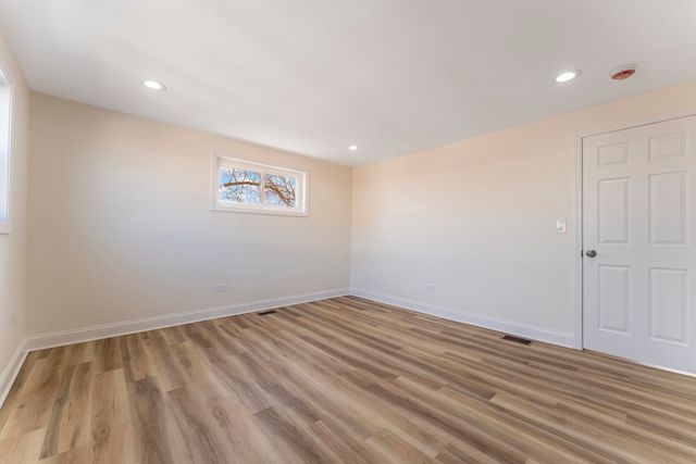 1206 S 16th Avenue A, Maywood, IL 60153