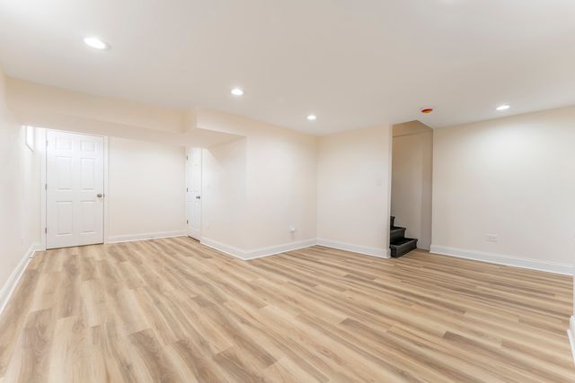 1206 S 16th Avenue A, Maywood, IL 60153