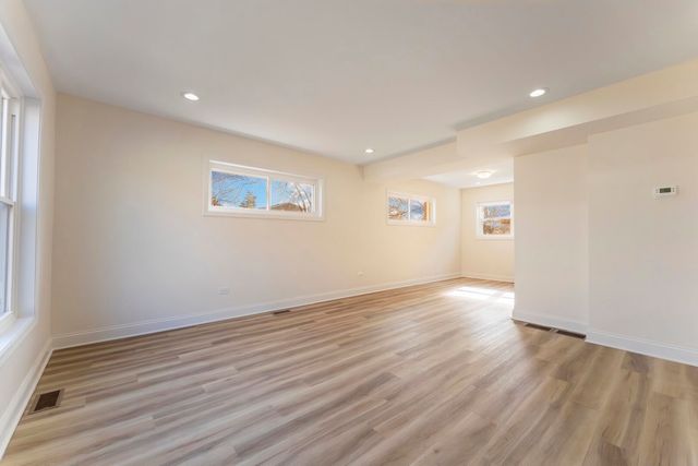 1206 S 16th Avenue A, Maywood, IL 60153