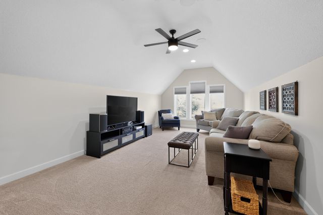 8776 Upper 7th Place, Lake Elmo, MN 55042