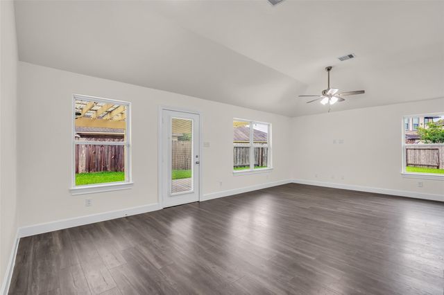 11919 Prosperity Point Drive, Houston, TX 77048