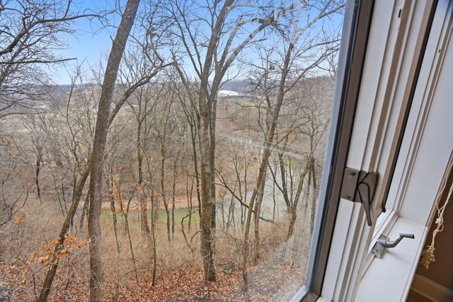 2604 VAIL DR, Columbia, MO 65203