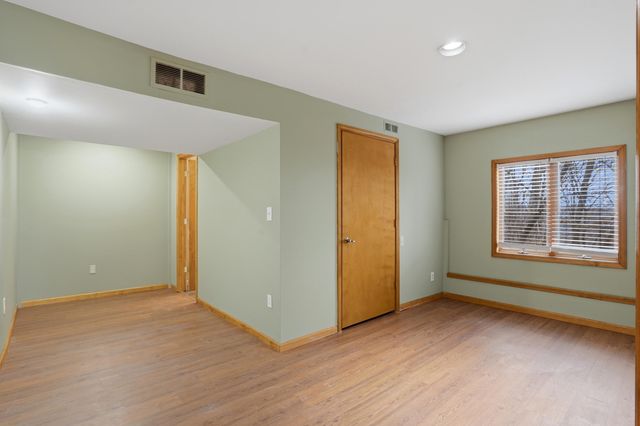 2604 VAIL DR, Columbia, MO 65203