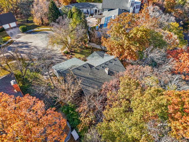 2604 VAIL DR, Columbia, MO 65203