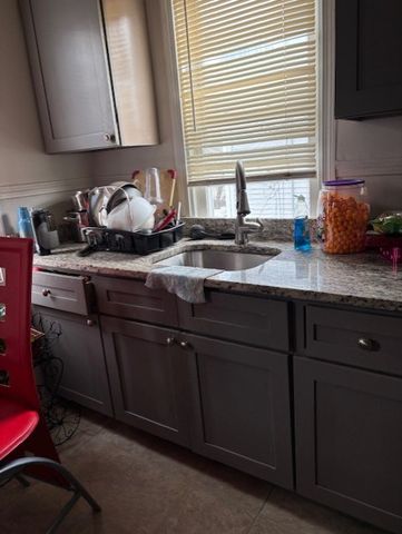 522 CHALKSTONE Avenue, Providence, RI 02909