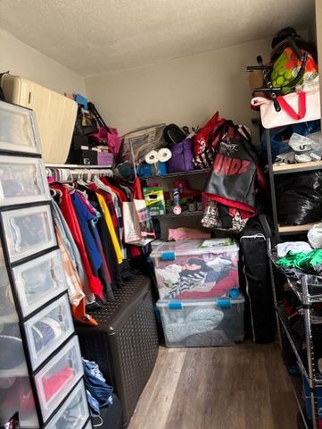 522 CHALKSTONE Avenue, Providence, RI 02909