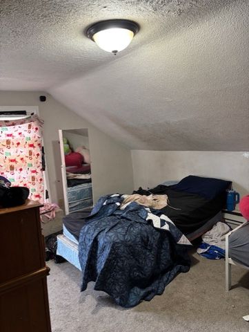 522 CHALKSTONE Avenue, Providence, RI 02909