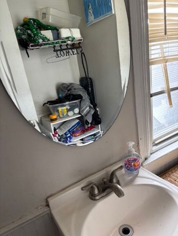 522 CHALKSTONE Avenue, Providence, RI 02909