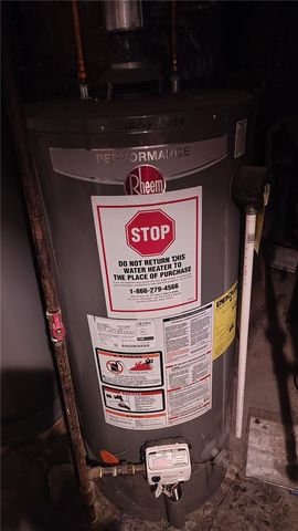 522 CHALKSTONE Avenue, Providence, RI 02909