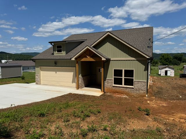 2266 White Ridge Rd, Pelham, TN 37366