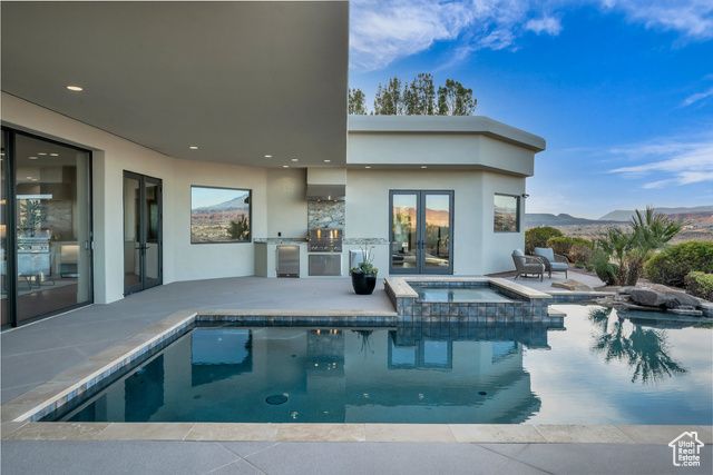 2031 E CLIFF POINT DR, St. George, UT 84790